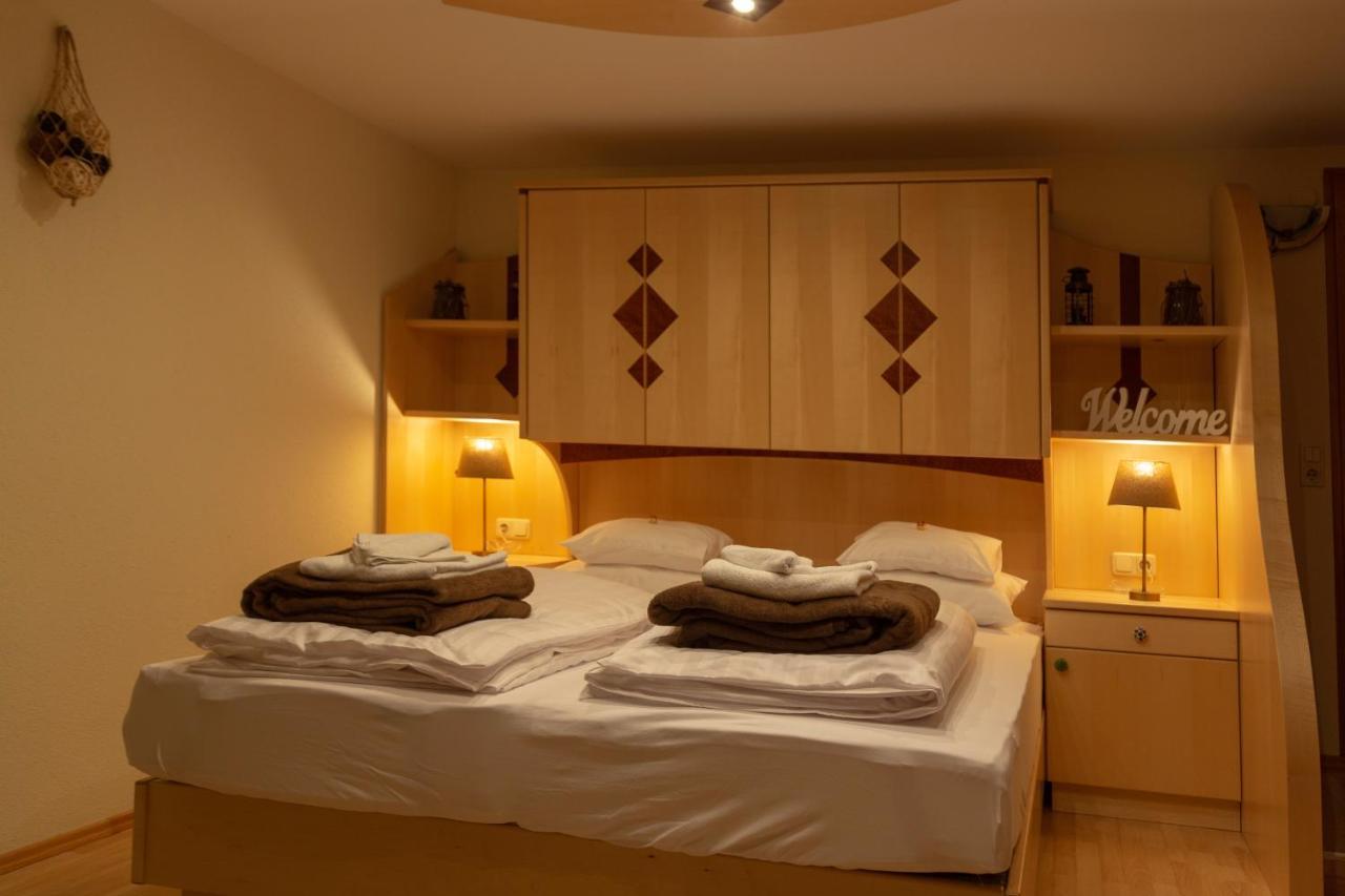 לאקנהוף Four Seasons Lodge מראה חיצוני תמונה
